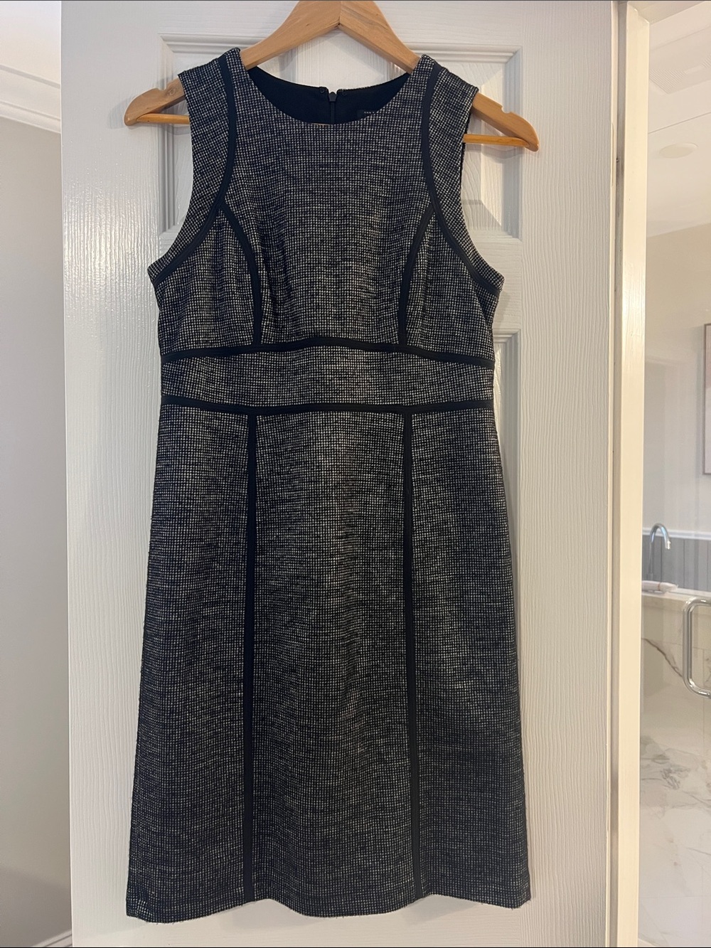 Ann Taylor Black and Gray Textured Sheath Dress